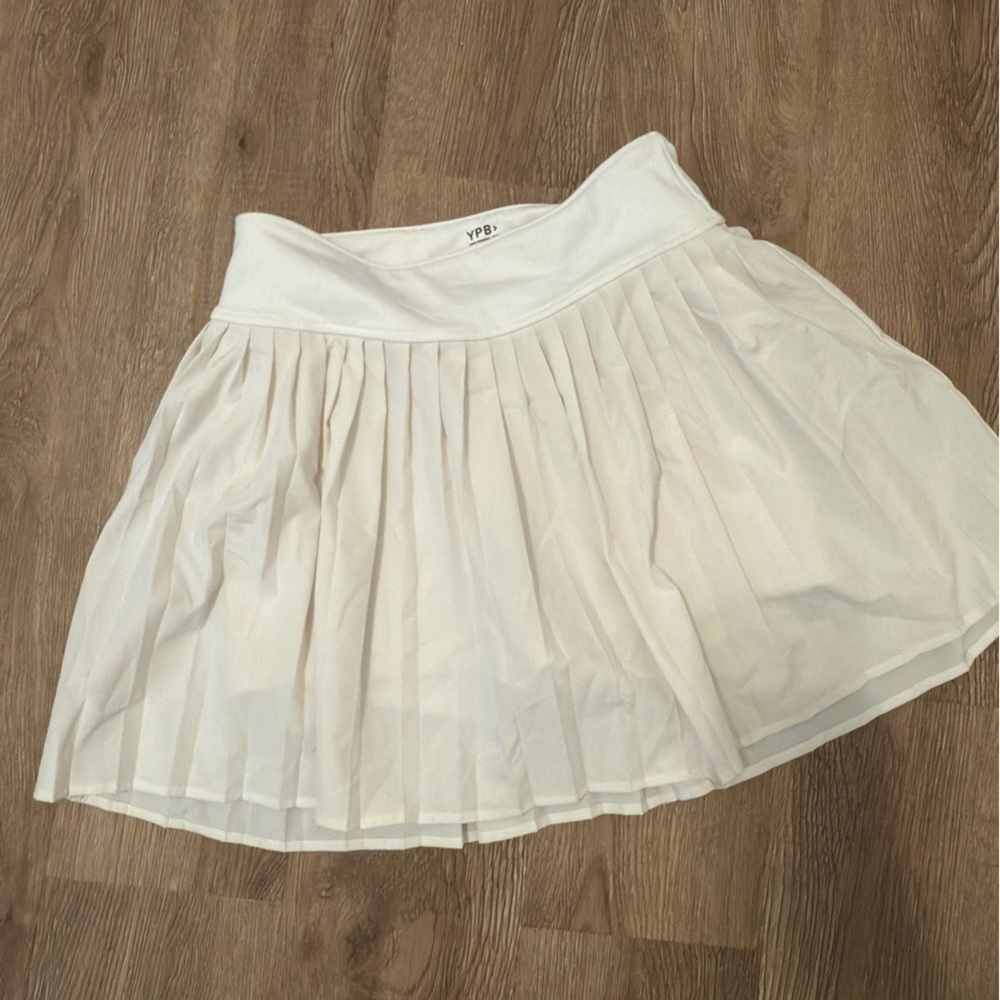Abercrombie kids size 13/14 pleated activewear skort